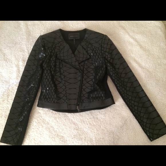 ‼️SOLD‼️ BCBGMAXAZRIA Asymmetrical Sequins Jacket - Picture 2 of 8